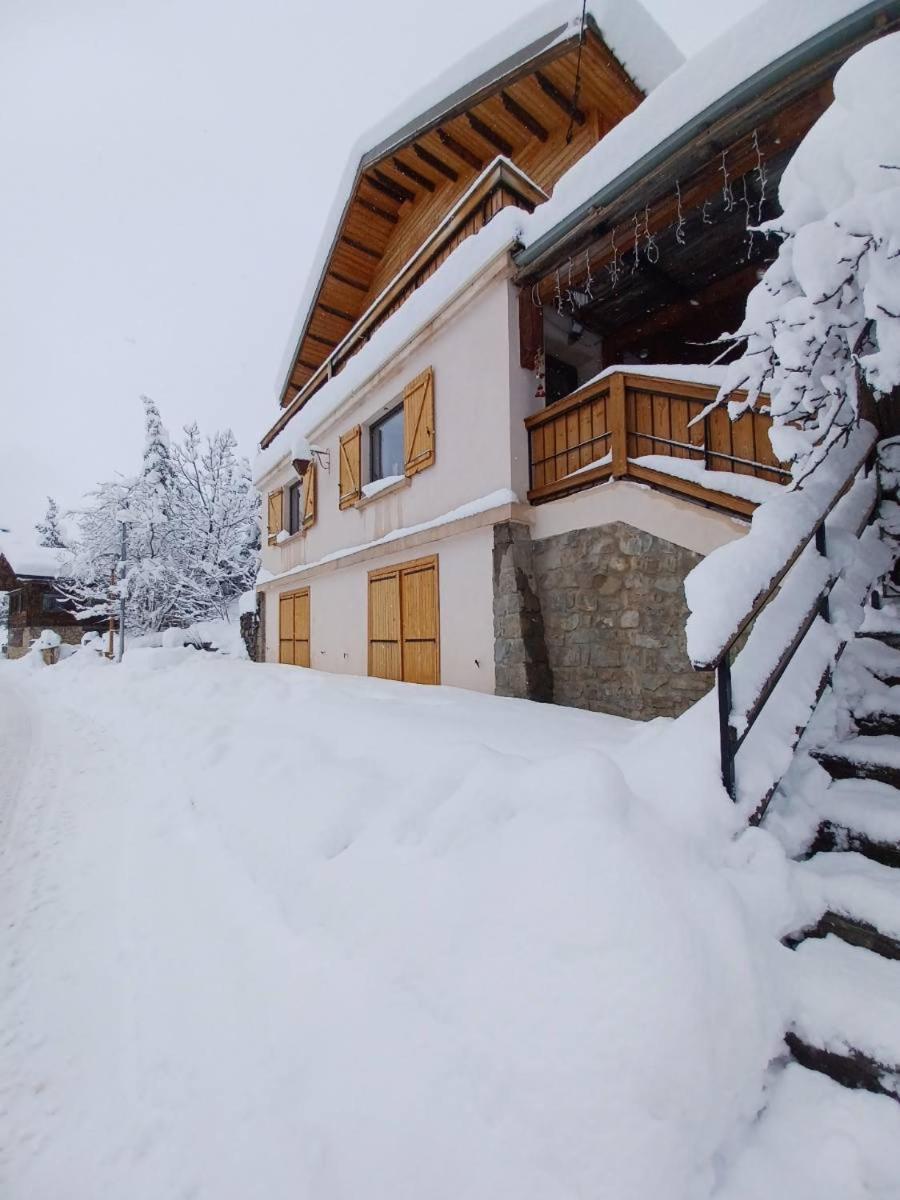 Familial * Auron